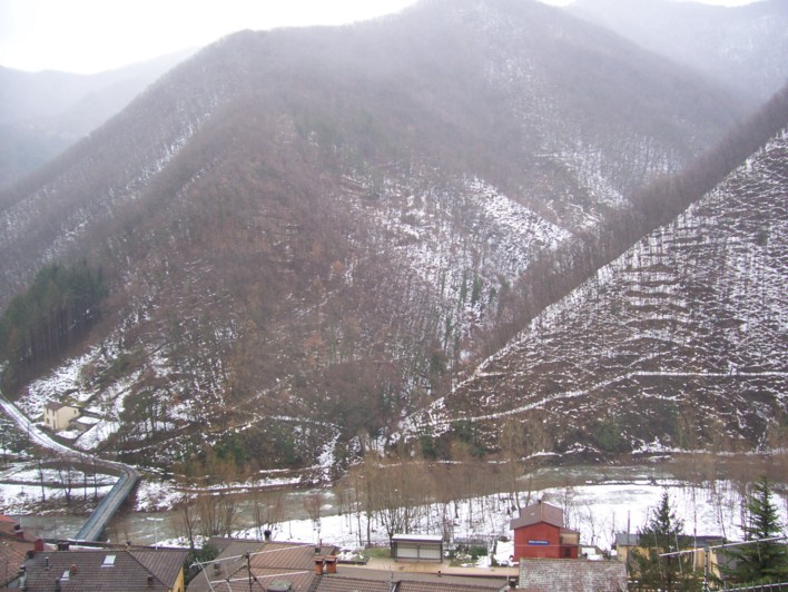  Image name: 100_2490.jpg 
 width: 708 pixel 
 height: 532 pixel 
 Size: 121347 bytes 
 Click to enlarge 